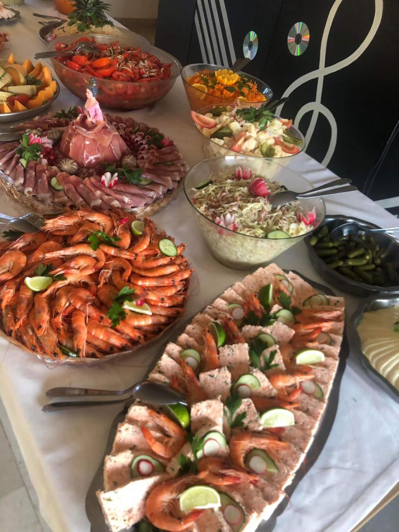 Buffet Dijon